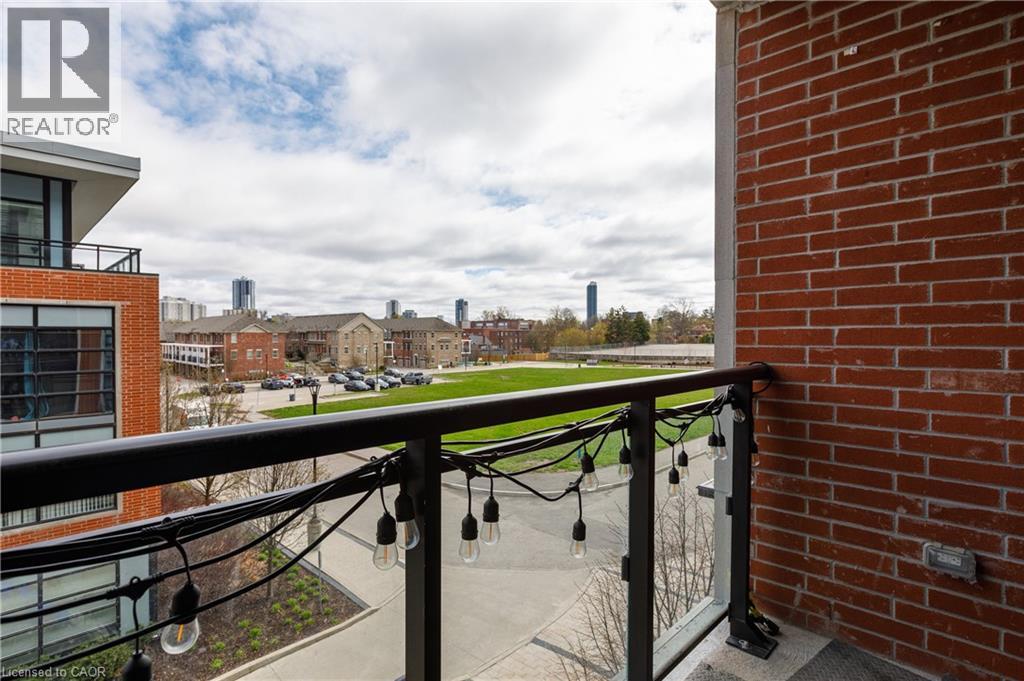 15 PRINCE ALBERT Boulevard Unit# 318 thumbnail 17