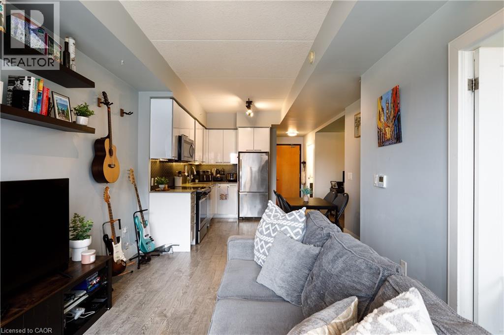 15 PRINCE ALBERT Boulevard Unit# 318 thumbnail 14