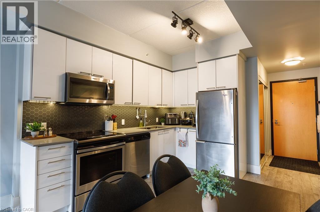 15 PRINCE ALBERT Boulevard Unit# 318 thumbnail 8