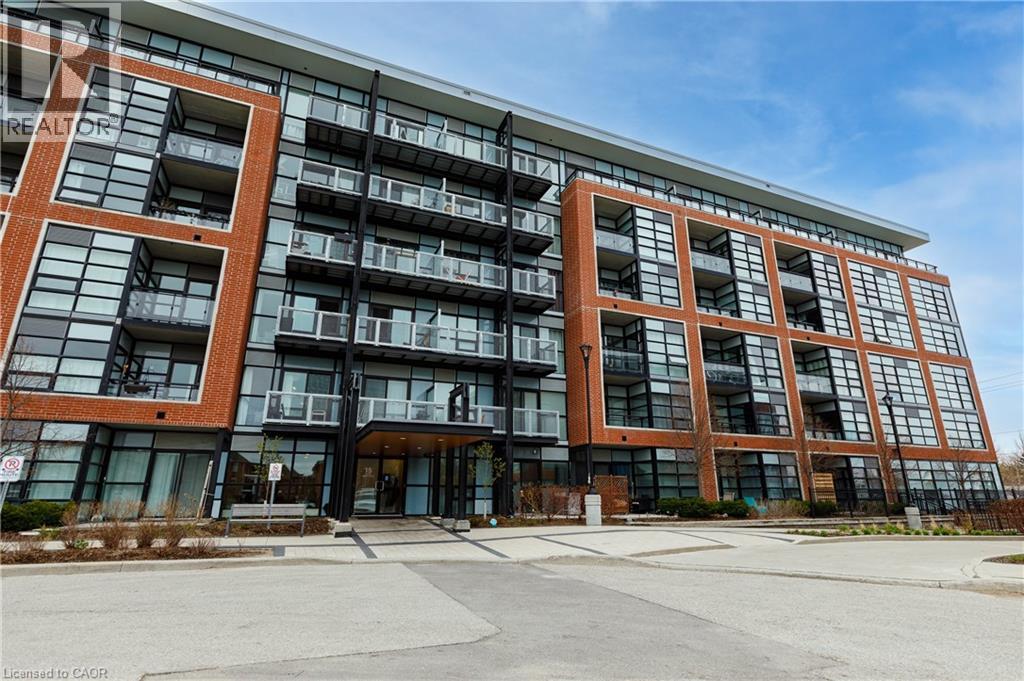 15 PRINCE ALBERT Boulevard Unit# 318 thumbnail 23