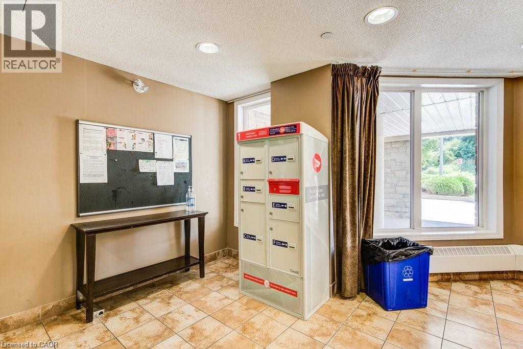 8 HARRIS Street Unit# 104 thumbnail 6