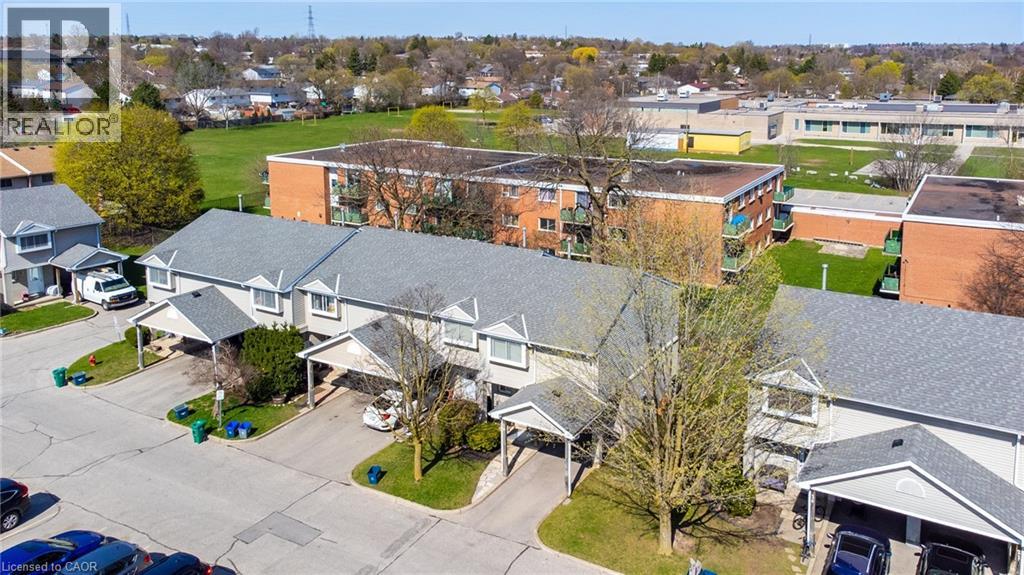 125 SEKURA Crescent Unit# 19 thumbnail 3