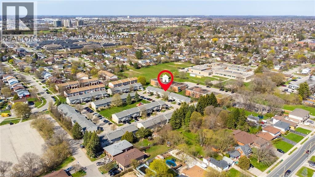 125 SEKURA Crescent Unit# 19 thumbnail 38