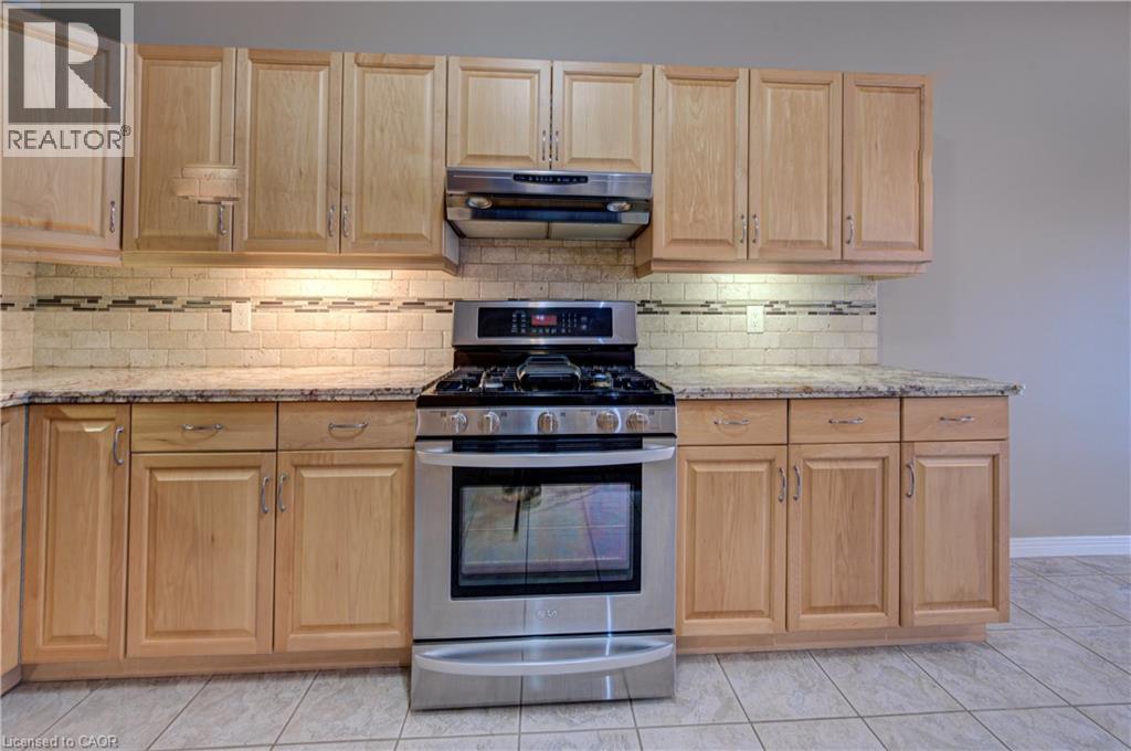 11 CAROLINIAN Lane thumbnail 18