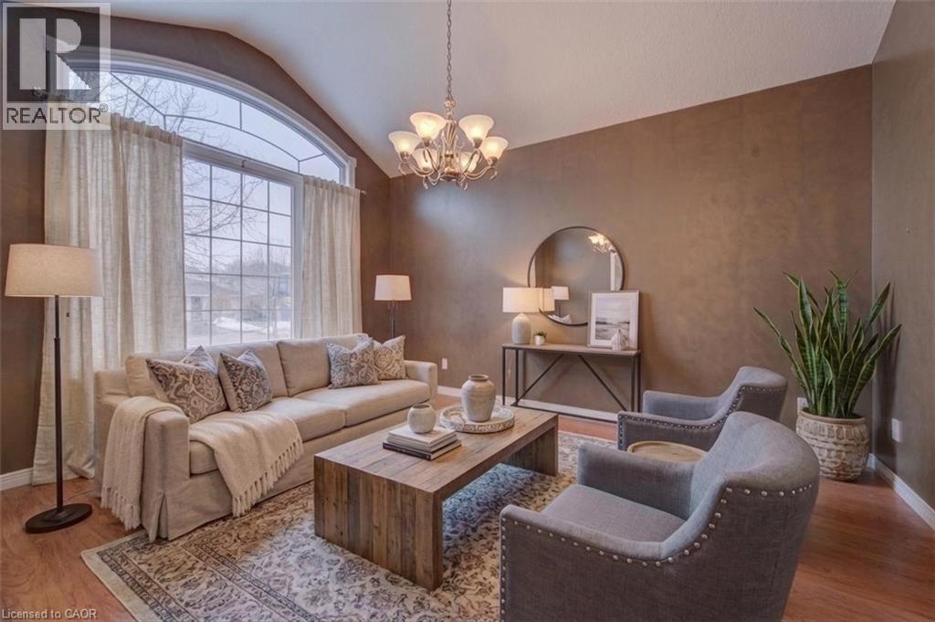 11 CAROLINIAN Lane thumbnail 8