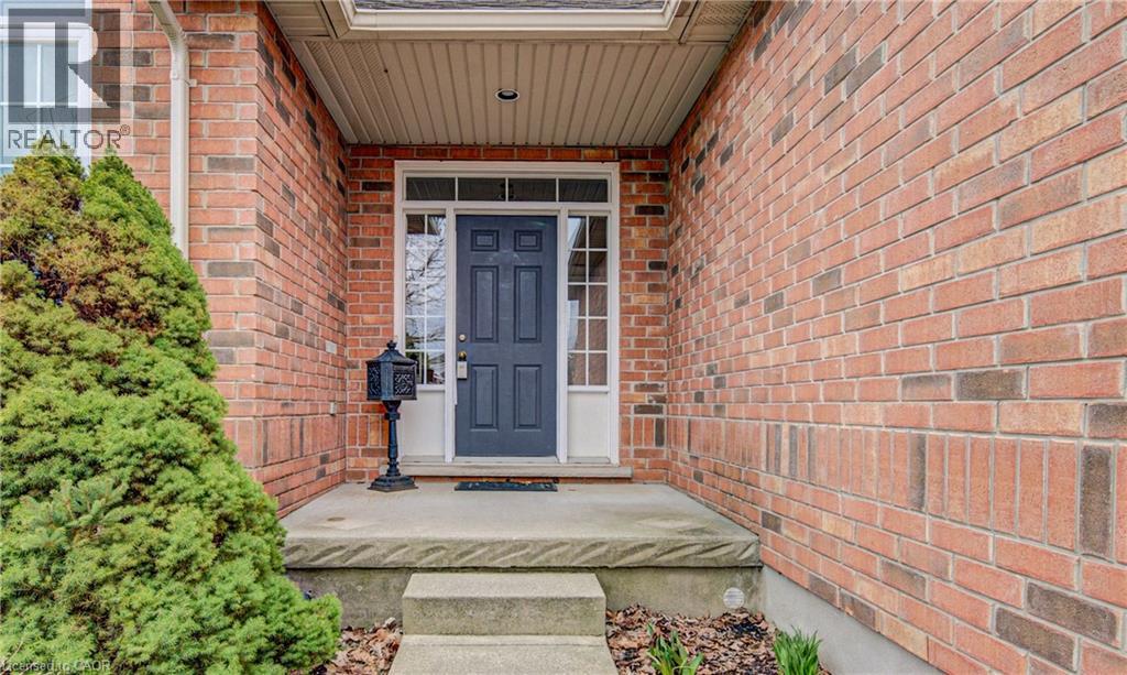 11 CAROLINIAN Lane thumbnail 3