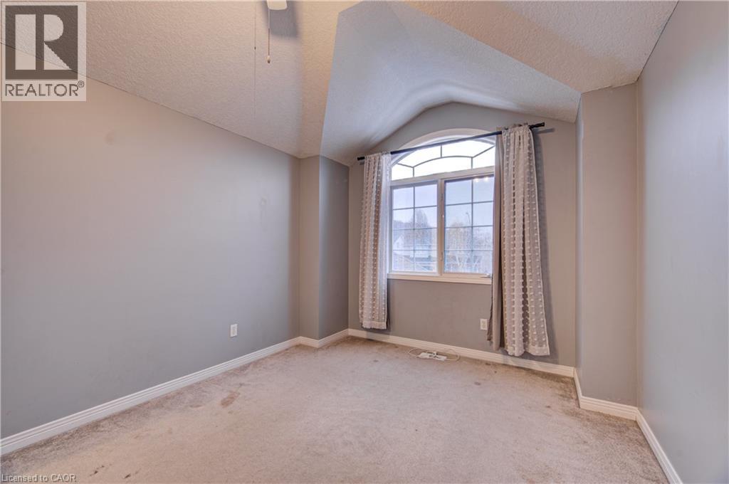 11 CAROLINIAN Lane thumbnail 23