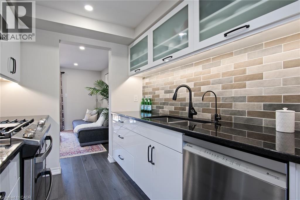 465 WOOLWICH Street Unit# 9 thumbnail 11