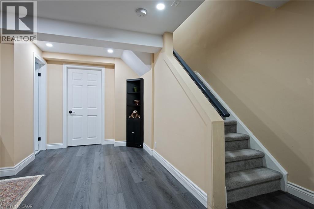 465 WOOLWICH Street Unit# 9 thumbnail 31