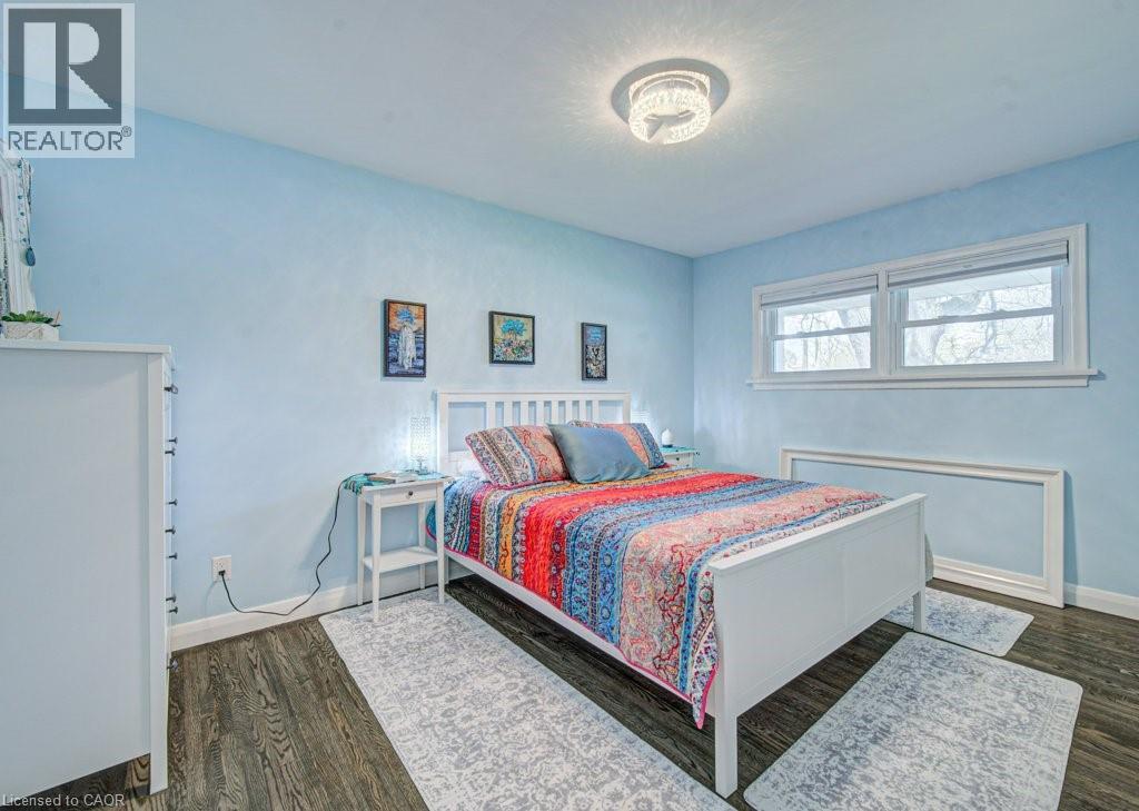 549 DUNBAR Road thumbnail 26