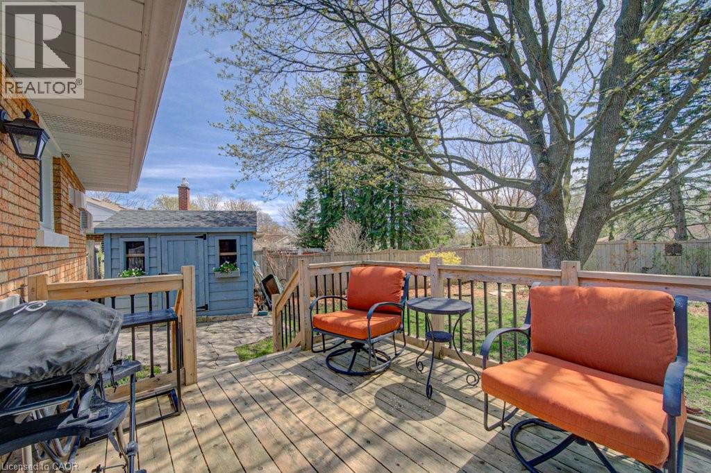 549 DUNBAR Road thumbnail 37