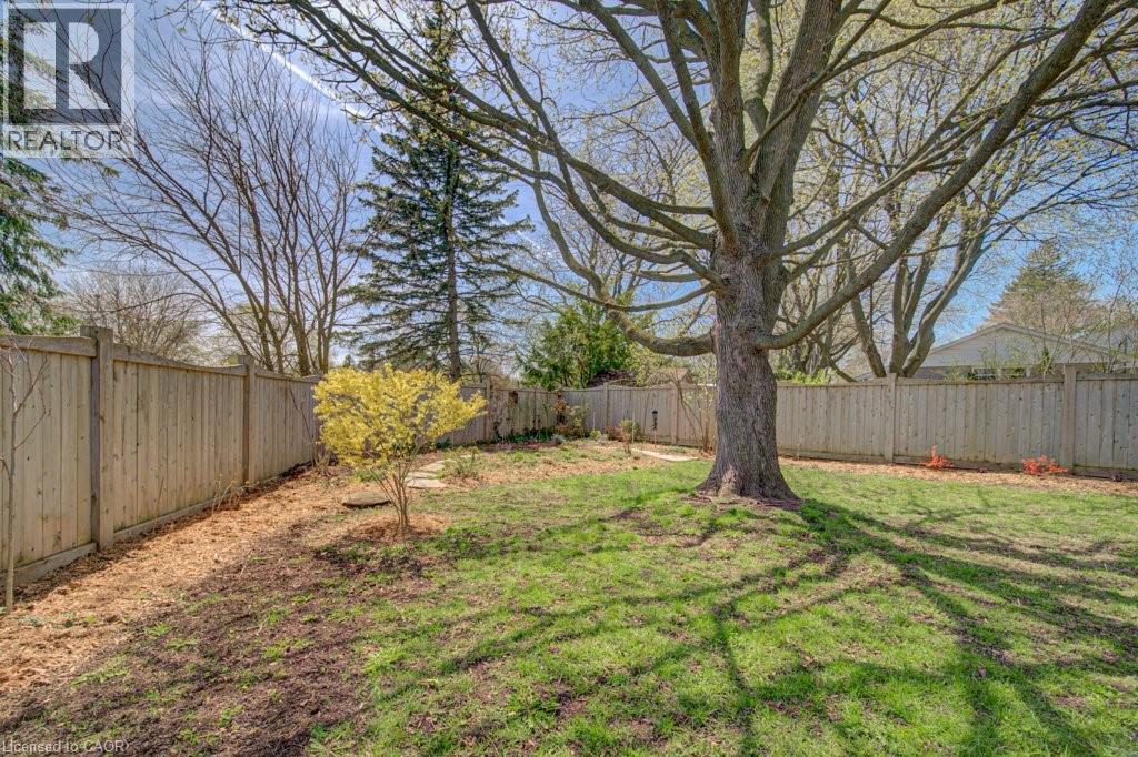 549 DUNBAR Road thumbnail 40