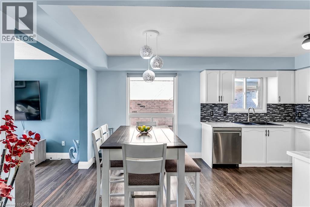 67 ORCHID Crescent thumbnail 7