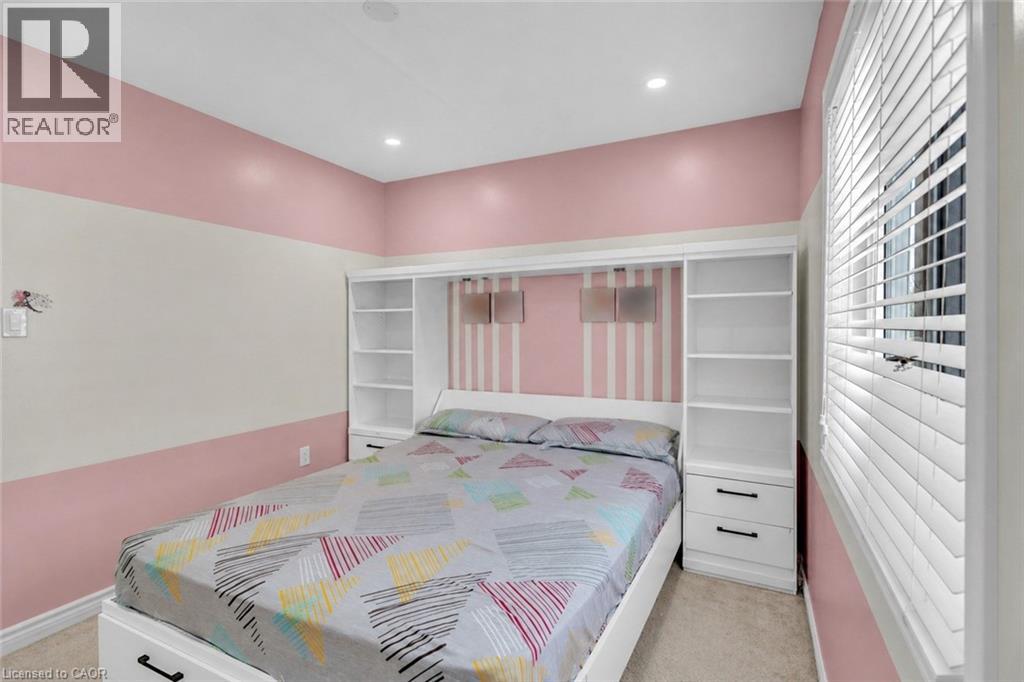 661 DOON SOUTH Drive thumbnail 24