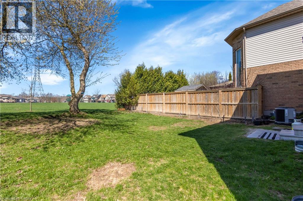 661 DOON SOUTH Drive thumbnail 37