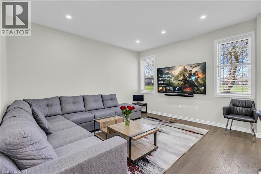 661 DOON SOUTH Drive thumbnail 11