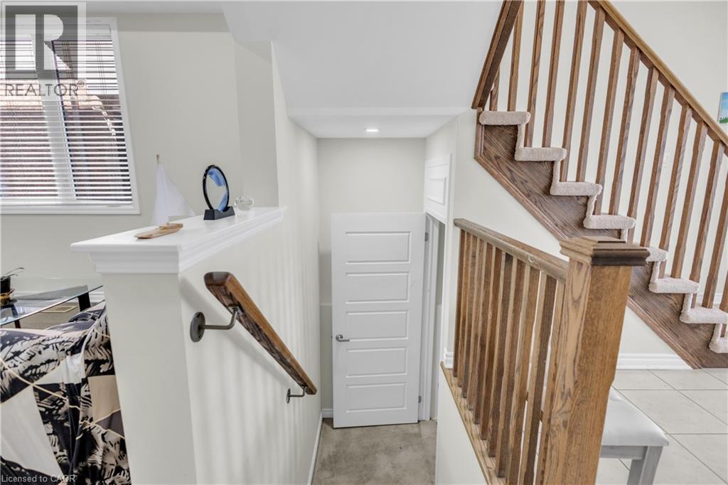 661 DOON SOUTH Drive thumbnail 32