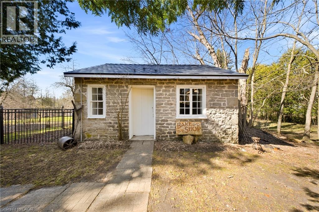 66 OLD MILL Road thumbnail 38