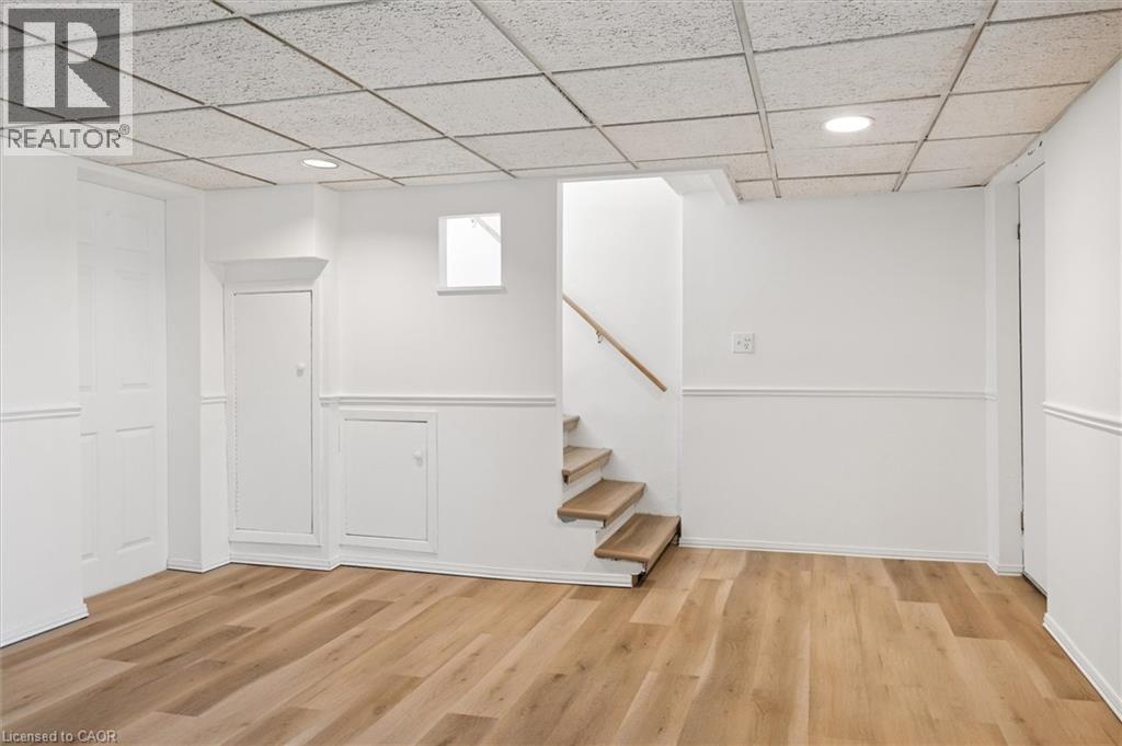 91 WILFRED Avenue thumbnail 23