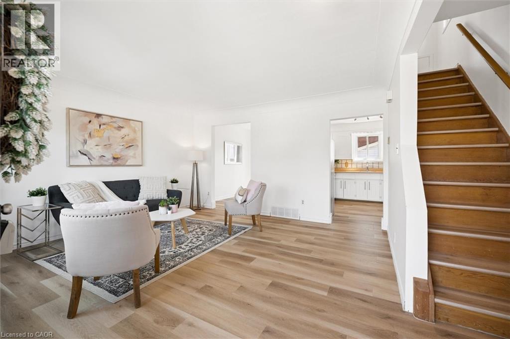 91 WILFRED Avenue thumbnail 5