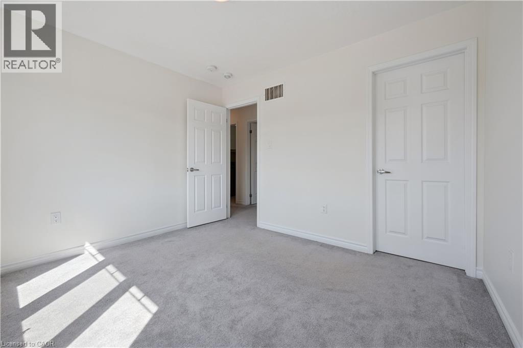 267 GROVEHILL Crescent thumbnail 17