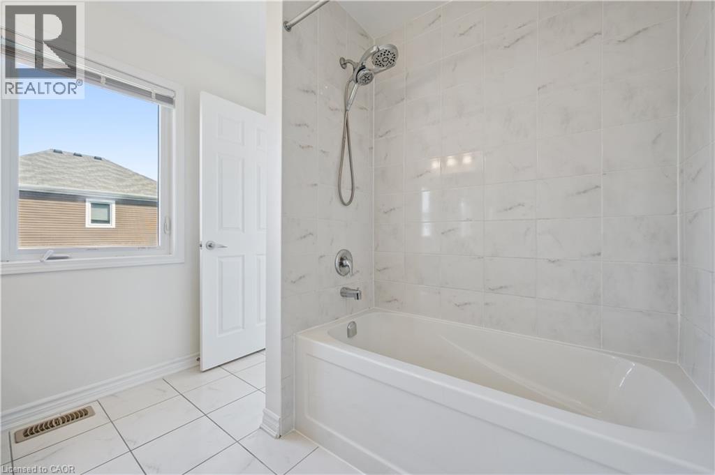 267 GROVEHILL Crescent thumbnail 24