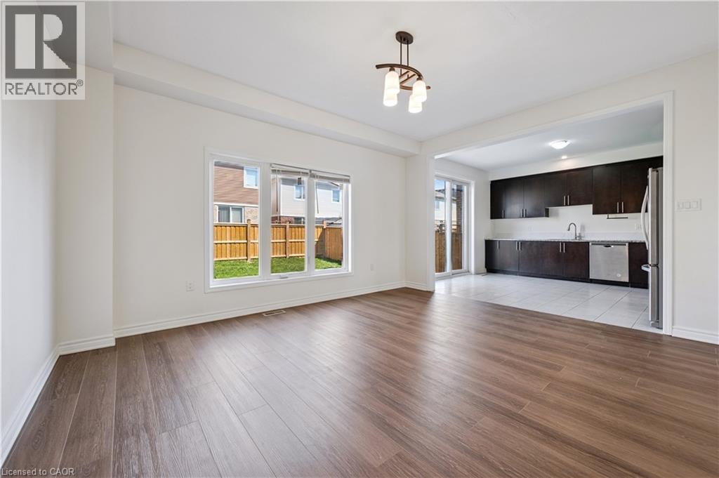 267 GROVEHILL Crescent thumbnail 7