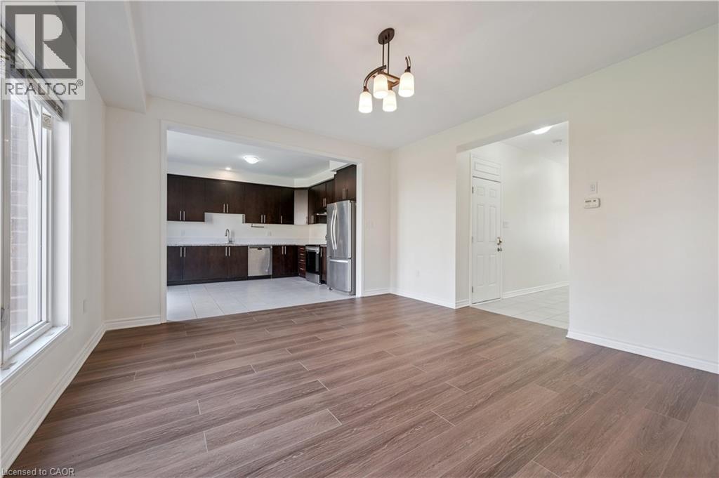 267 GROVEHILL Crescent thumbnail 9