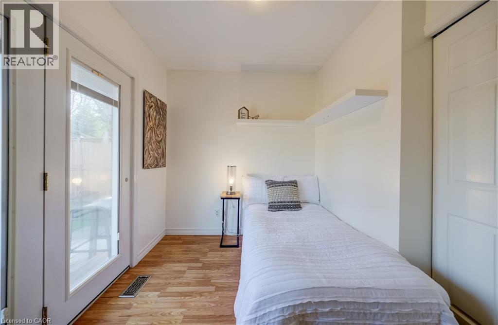 22 DUNCAIRN Avenue thumbnail 21