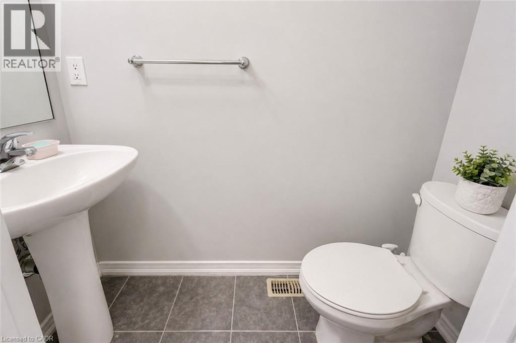 71 GLENVISTA Drive thumbnail 15