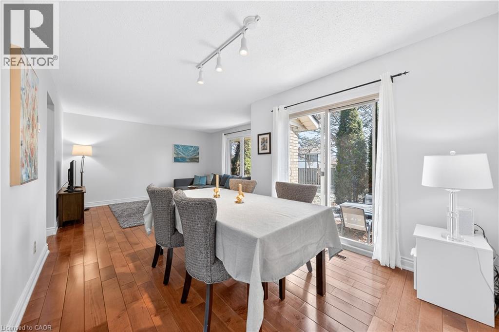 375 KINGSCOURT Drive Unit# 20 thumbnail 18