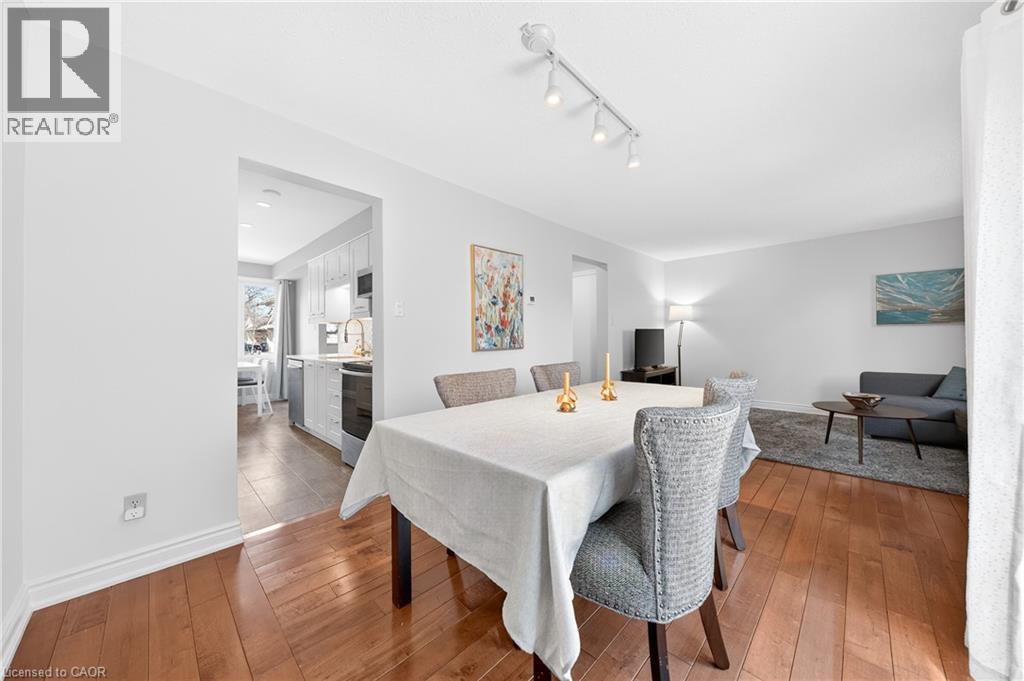 375 KINGSCOURT Drive Unit# 20 thumbnail 21