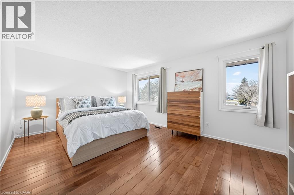 375 KINGSCOURT Drive Unit# 20 thumbnail 29