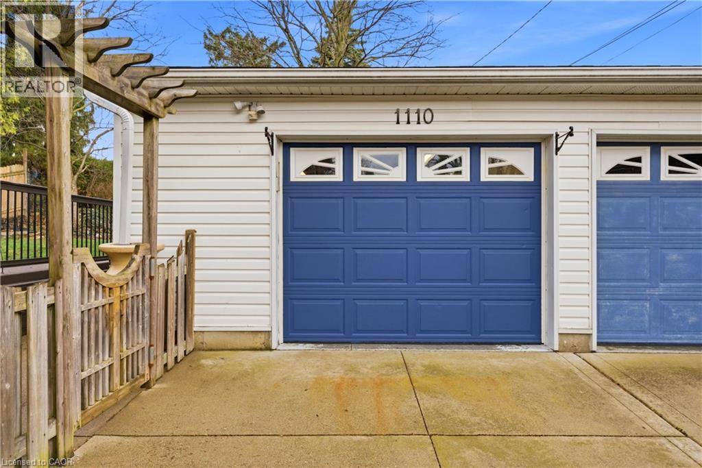 1110 EAGLE Street N thumbnail 24