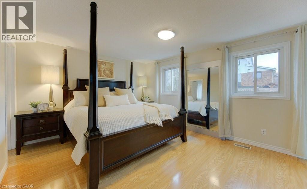 15 DEERWOOD Crescent thumbnail 24