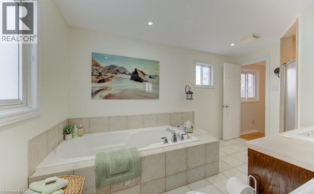 15 DEERWOOD Crescent thumbnail 28