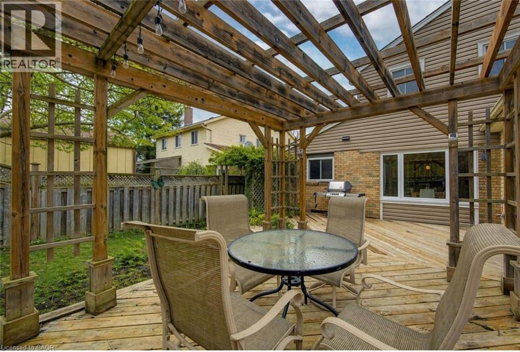 15 DEERWOOD Crescent thumbnail 40