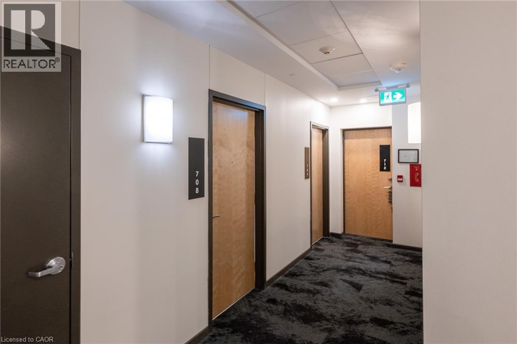 104 W GARMENT Street Unit# 708 thumbnail 3