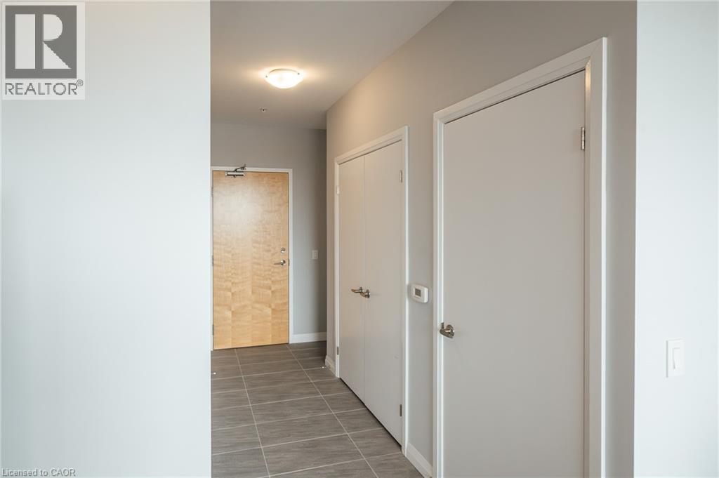 104 W GARMENT Street Unit# 708 thumbnail 4