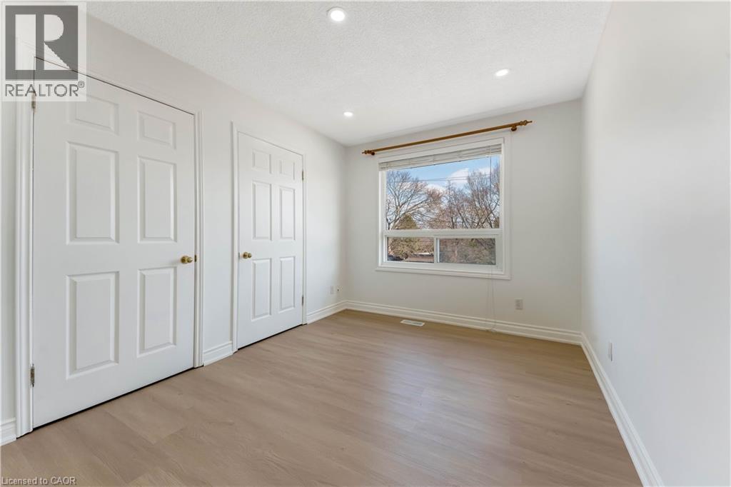 530 FOUNTAIN Street S thumbnail 19