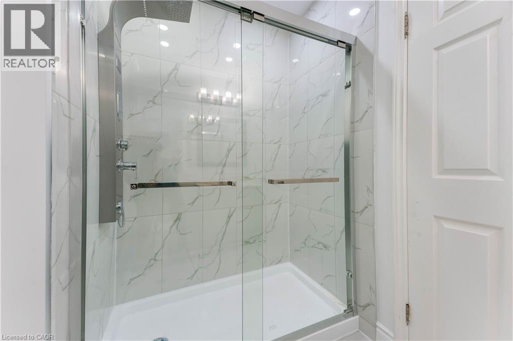 530 FOUNTAIN Street S thumbnail 28