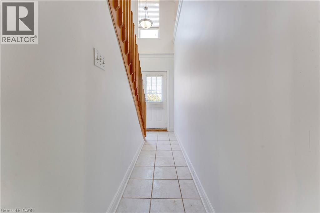 530 FOUNTAIN Street S thumbnail 30