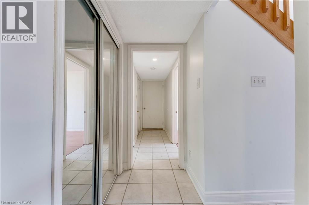 530 FOUNTAIN Street S thumbnail 32