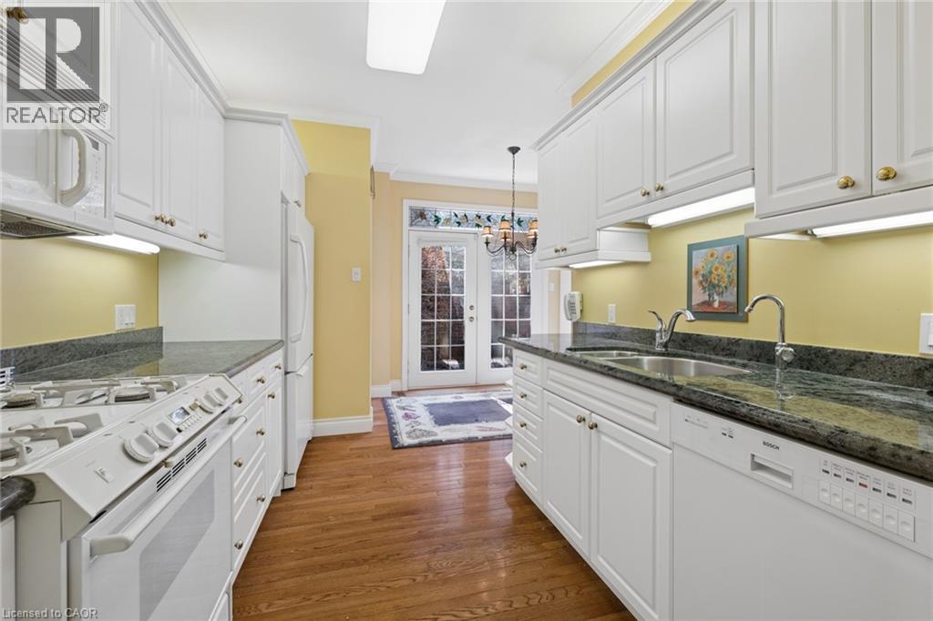 333 GEORGE Street N Unit# 1 thumbnail 11