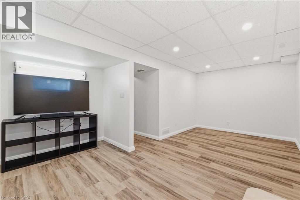 218 PROSPERITY Drive thumbnail 32