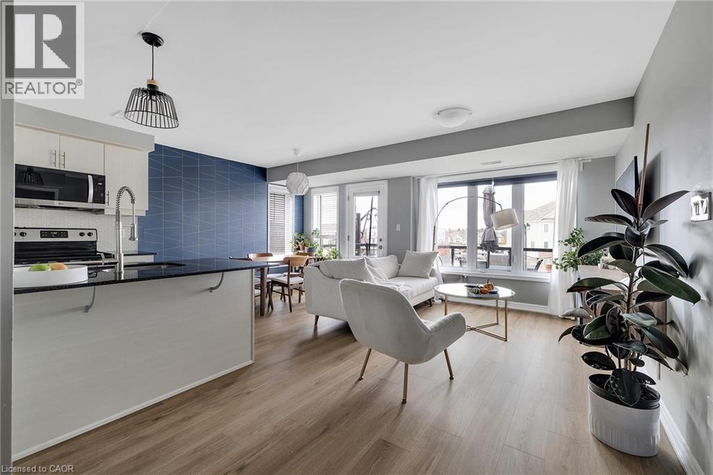 904 APPLE HILL Lane thumbnail 3