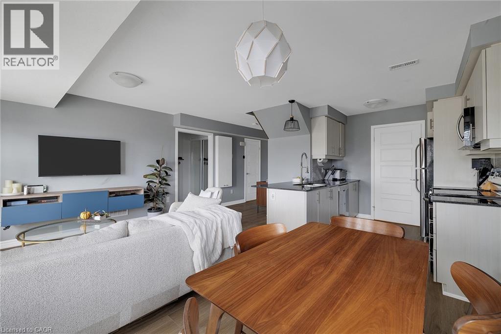 904 APPLE HILL Lane thumbnail 6