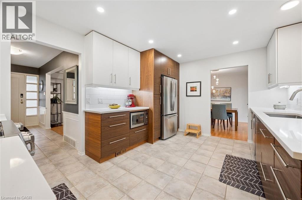 144 RIPPLEWOOD Crescent thumbnail 15