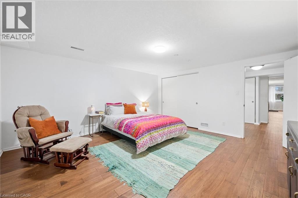 144 RIPPLEWOOD Crescent thumbnail 32