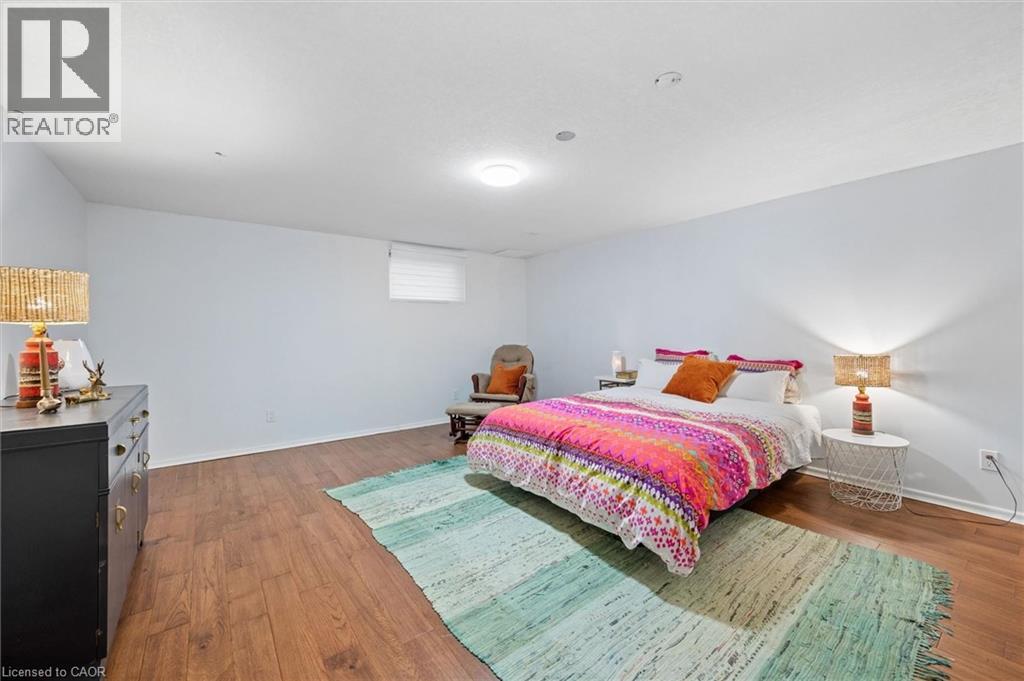 144 RIPPLEWOOD Crescent thumbnail 31